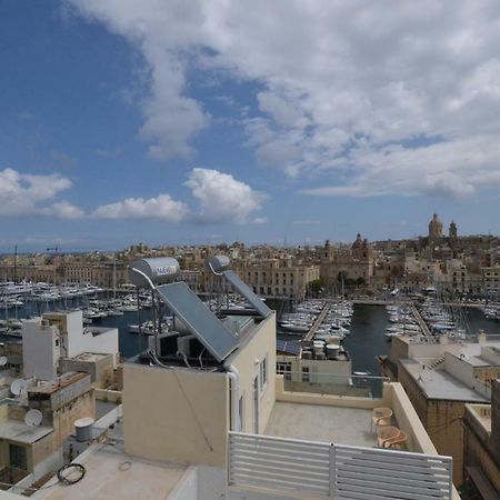 セングレアThe Penthouse Flat-Terrace&Viewアパートメント エクステリア 写真