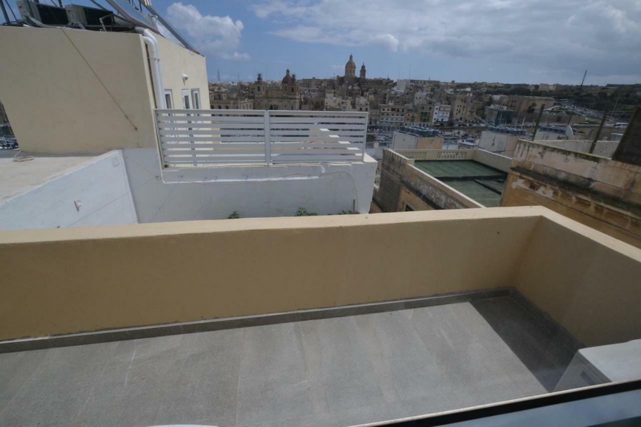 セングレアThe Penthouse Flat-Terrace&Viewアパートメント エクステリア 写真