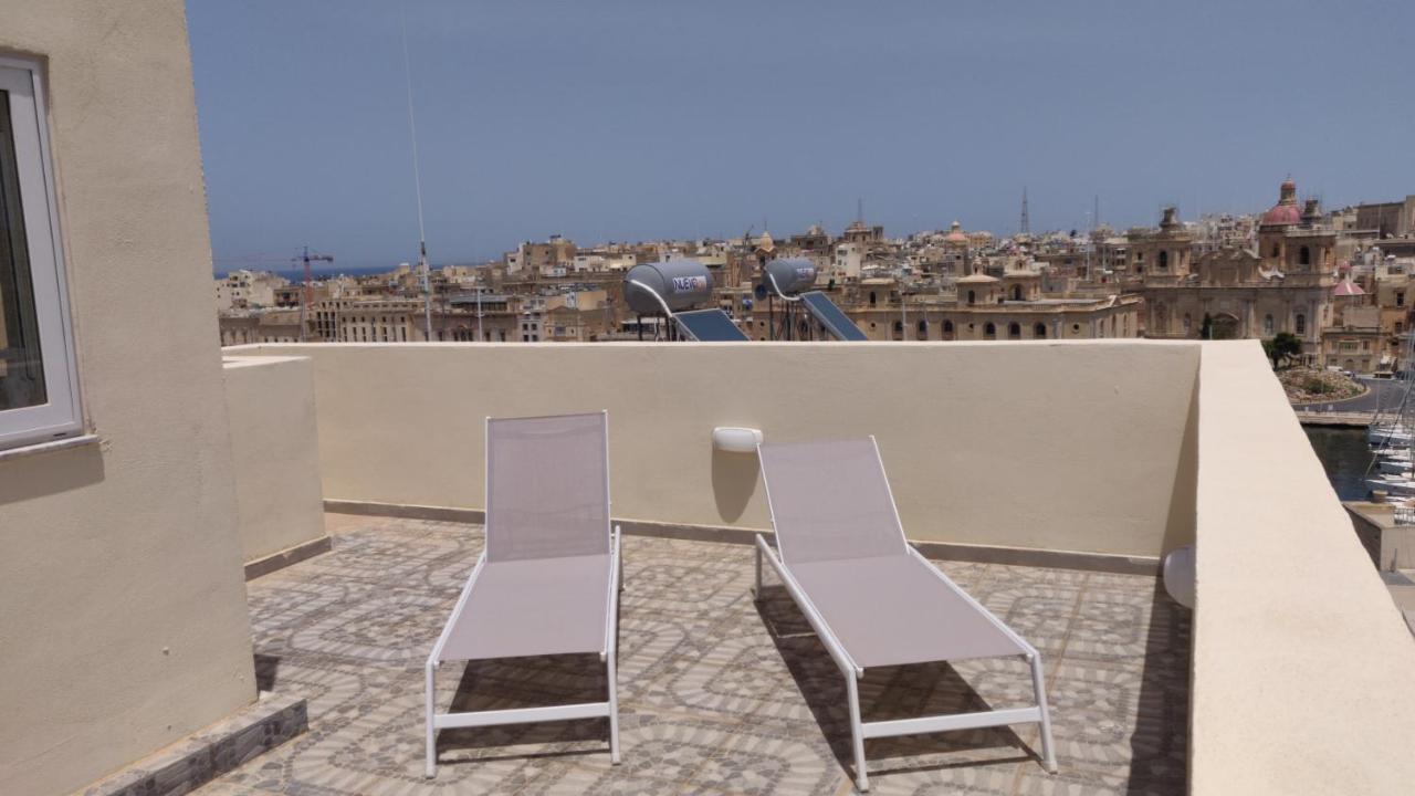 セングレアThe Penthouse Flat-Terrace&Viewアパートメント エクステリア 写真