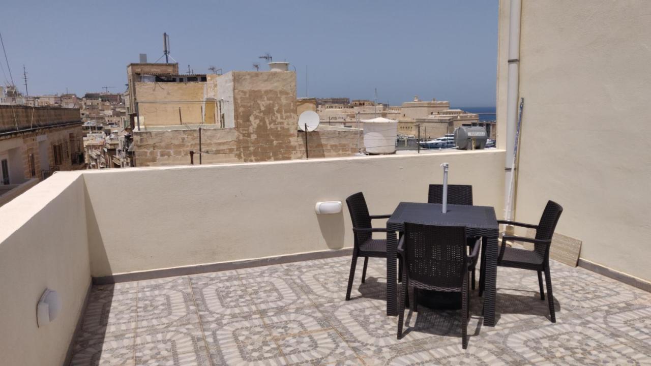 セングレアThe Penthouse Flat-Terrace&Viewアパートメント エクステリア 写真